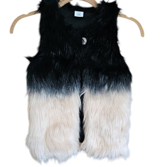 Okie Dokie vegan Faux Fur Vest in Black and Cream 5T - Picture 2 of 8